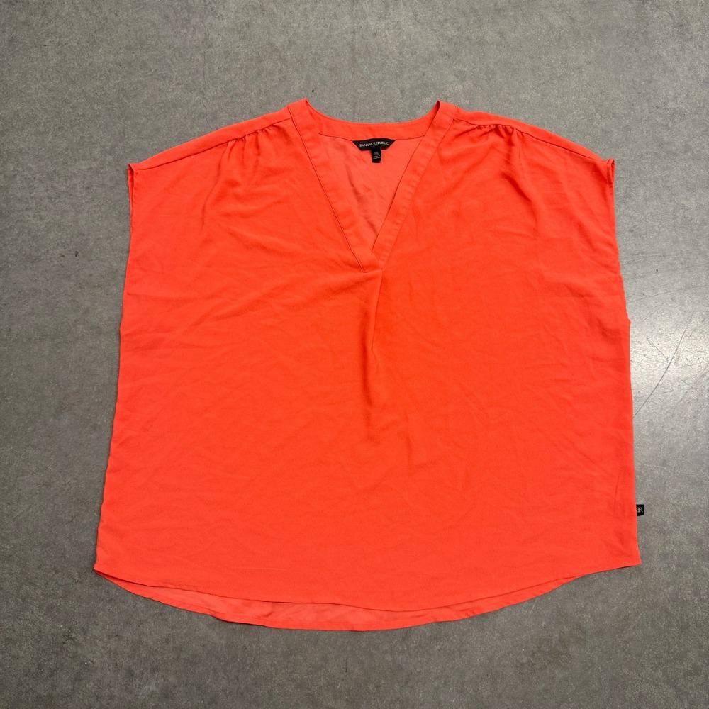Banana Republic Womens XXL V-Neck Sleeveless Blouse Coral Orange Crepe Top